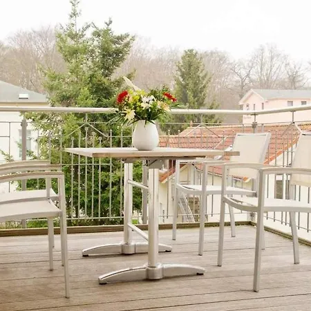 Julius App 5 American Style * Ostseebad Heringsdorf